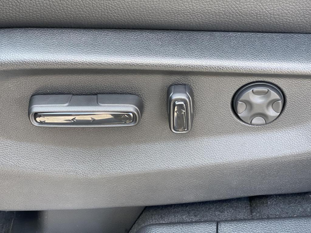 new 2025 Honda Odyssey car, priced at $43,670