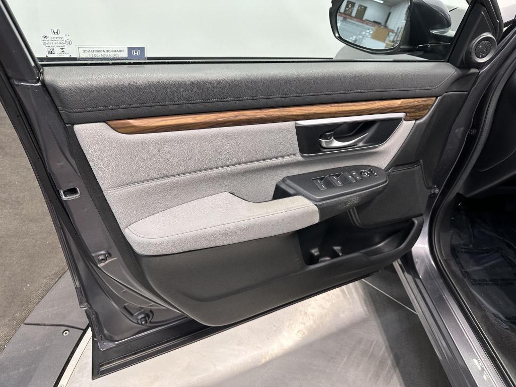 used 2017 Honda CR-V car, priced at $19,995