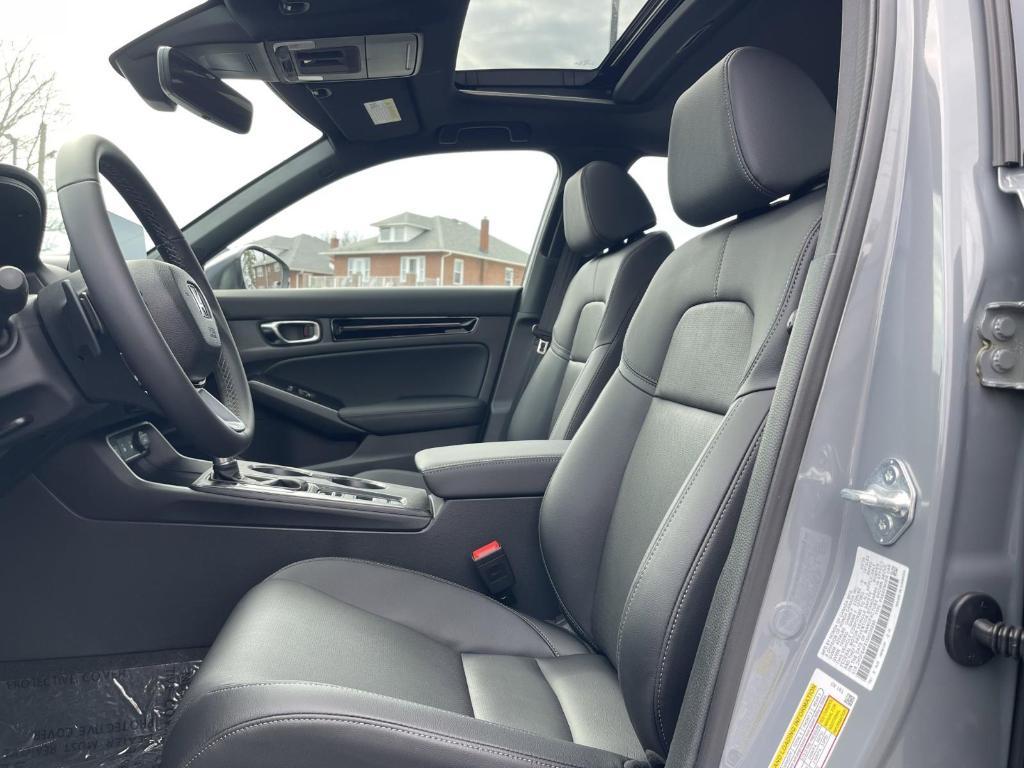 new 2025 Honda Civic Hybrid car, priced at $33,555