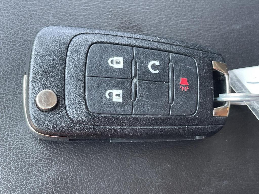 used 2016 Chevrolet Equinox car, priced at $10,695