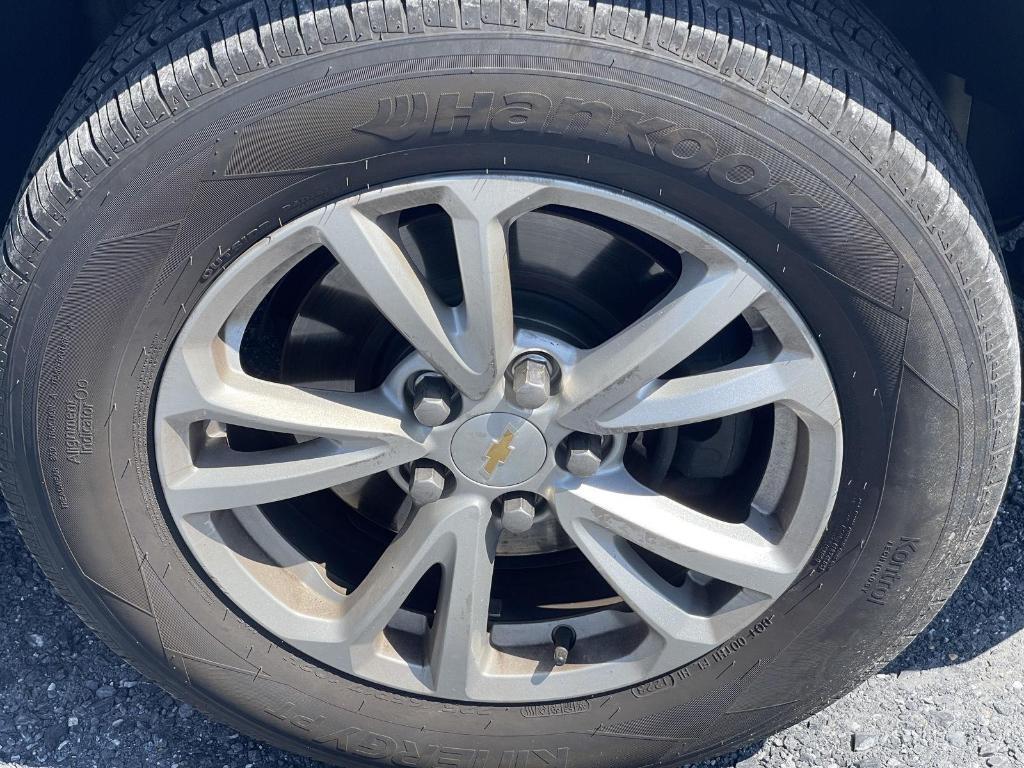 used 2016 Chevrolet Equinox car, priced at $10,695