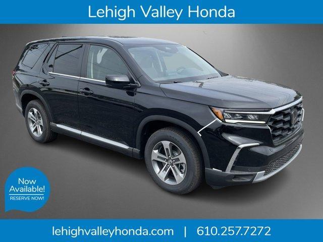 new 2025 Honda Pilot car, priced at $47,425