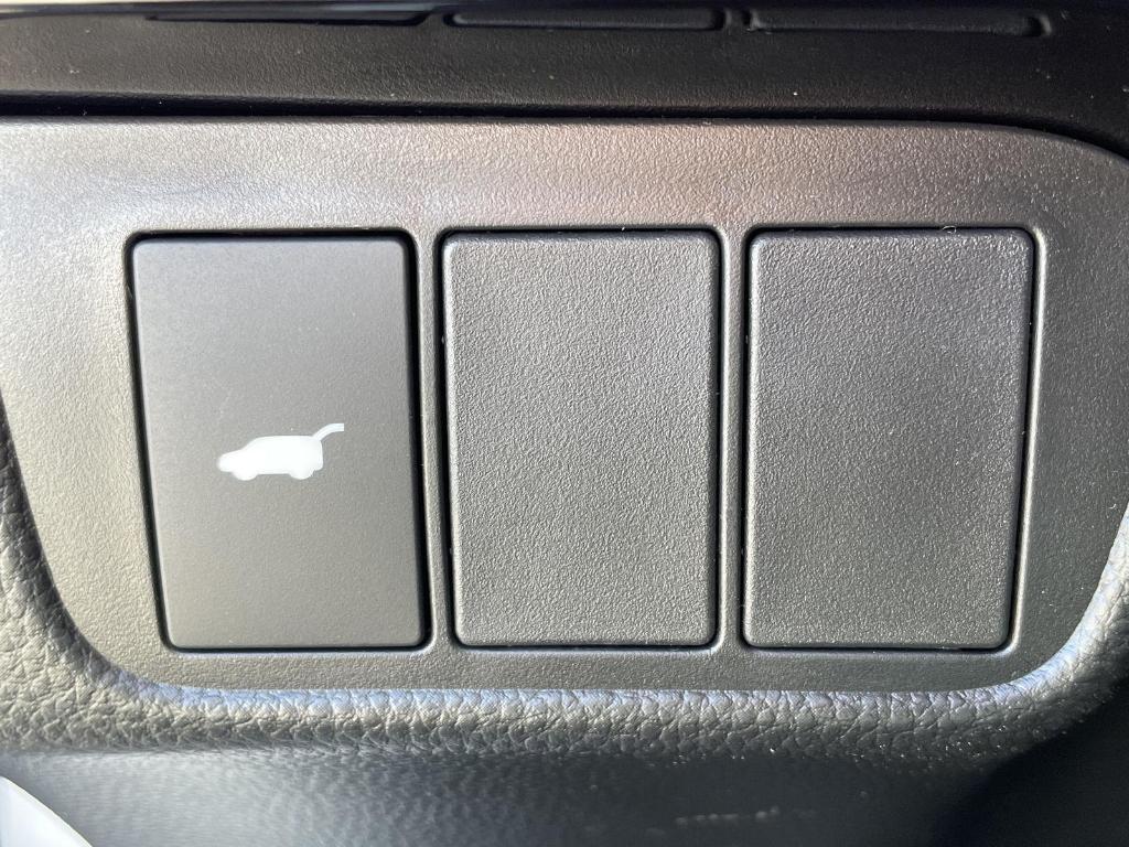 new 2026 Honda CR-V Hybrid car, priced at $44,155