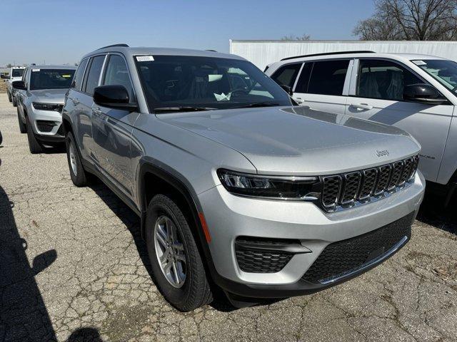 new 2024 Jeep Grand Cherokee car, priced at $40,600