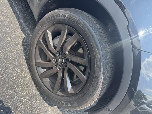 used 2019 Land Rover Discovery car, priced at $25,950