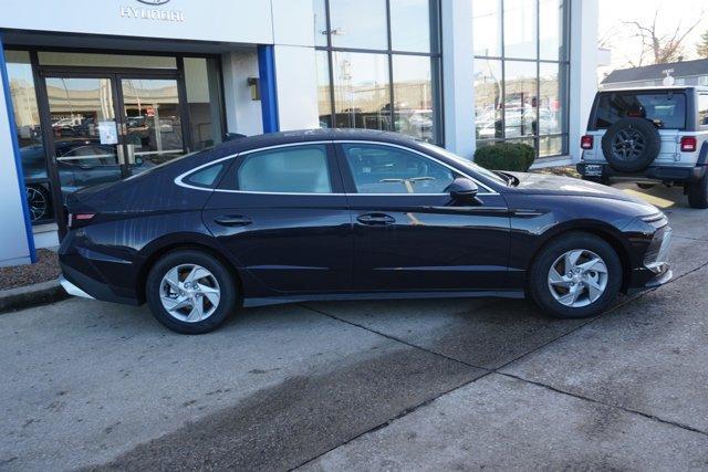 new 2025 Hyundai Sonata car, priced at $26,305