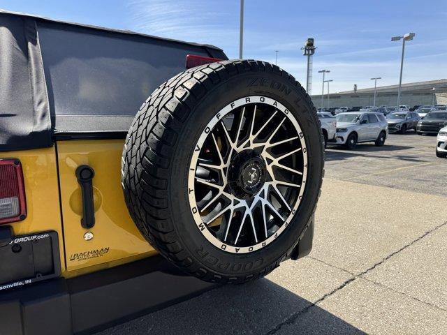 used 2015 Jeep Wrangler Unlimited car, priced at $15,950