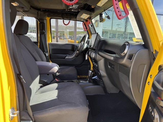 used 2015 Jeep Wrangler Unlimited car, priced at $15,950