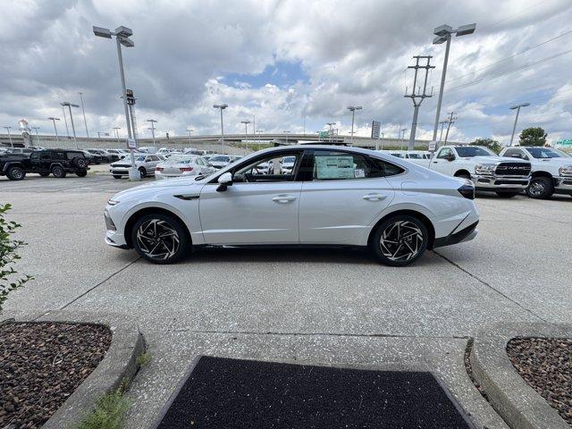 new 2025 Hyundai Sonata car, priced at $30,081