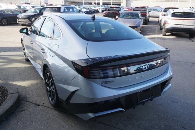 new 2024 Hyundai Sonata car, priced at $24,151