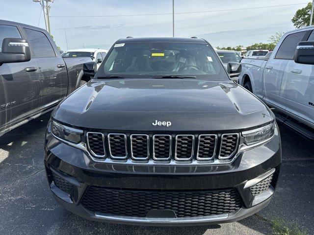 new 2024 Jeep Grand Cherokee car, priced at $36,450