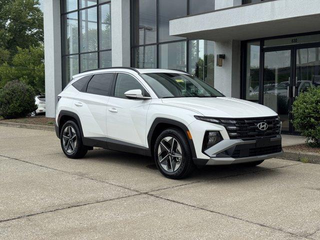 new 2025 Hyundai Tucson car, priced at $33,075
