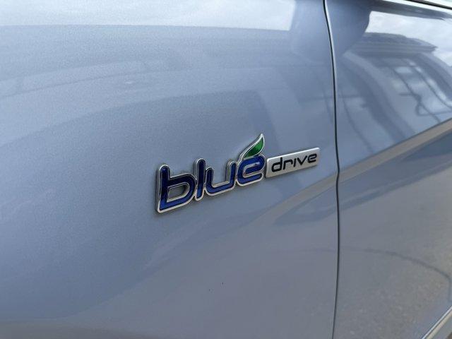 used 2011 Hyundai Sonata Hybrid car, priced at $6,500