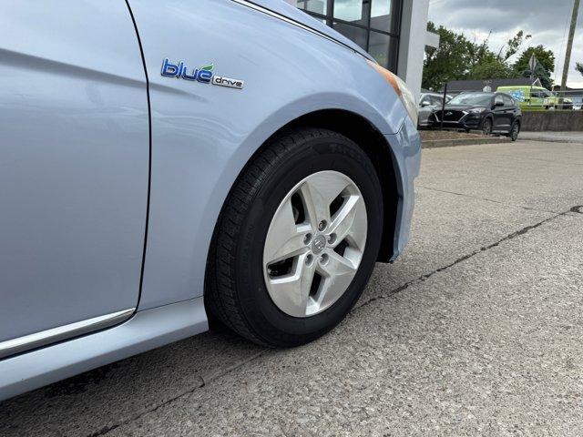 used 2011 Hyundai Sonata Hybrid car, priced at $6,500