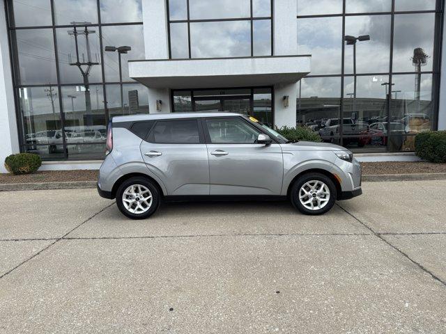 used 2023 Kia Soul car, priced at $17,300