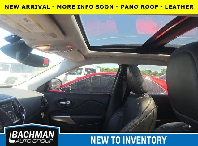 used 2022 Jeep Cherokee car, priced at $27,600
