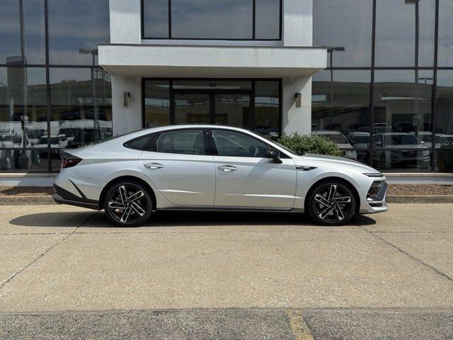 new 2026 Hyundai Sonata car, priced at $35,000
