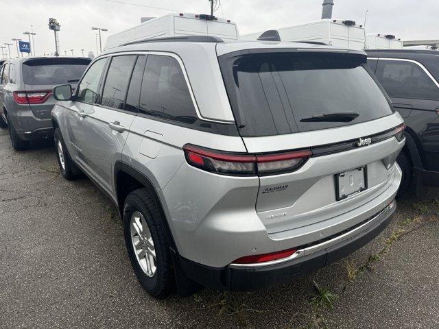 new 2024 Jeep Grand Cherokee car, priced at $31,000