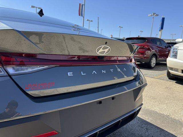 new 2025 Hyundai ELANTRA HEV car, priced at $25,181