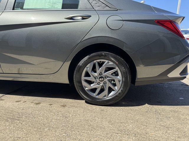 new 2025 Hyundai ELANTRA HEV car, priced at $25,181