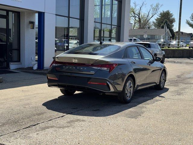 new 2025 Hyundai ELANTRA HEV car, priced at $25,181