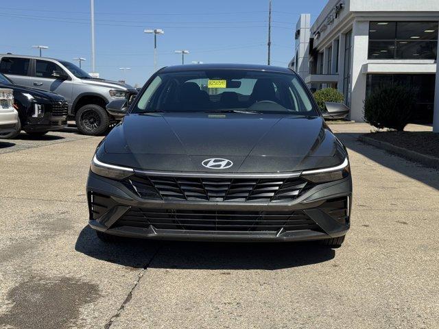 new 2025 Hyundai ELANTRA HEV car, priced at $25,181