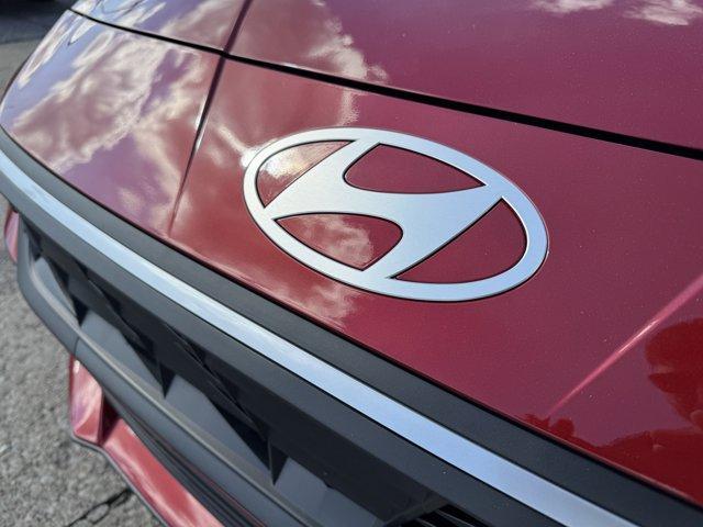 new 2025 Hyundai ELANTRA HEV car, priced at $25,430