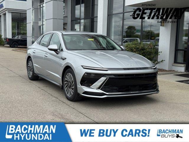 new 2025 Hyundai Sonata Hybrid car, priced at $30,542