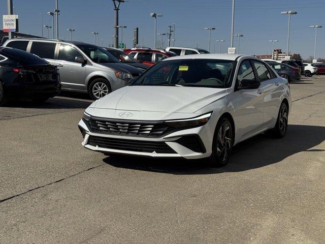 new 2025 Hyundai Elantra car, priced at $23,290