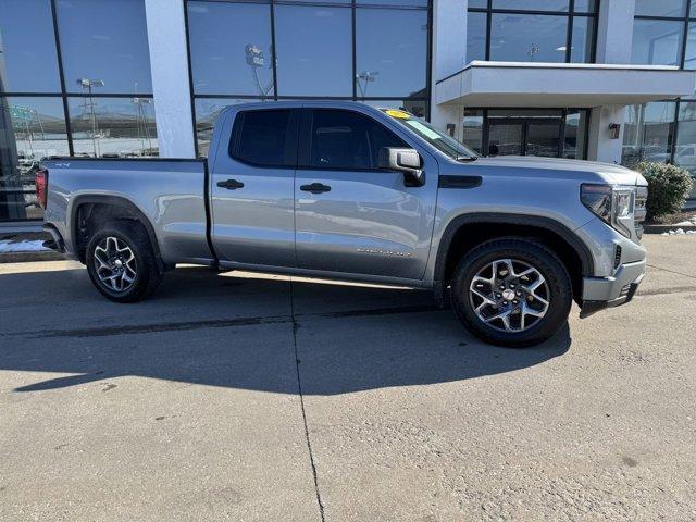 used 2023 GMC Sierra 1500 car, priced at $33,500