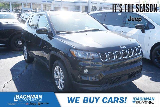 new 2024 Jeep Compass car, priced at $27,500