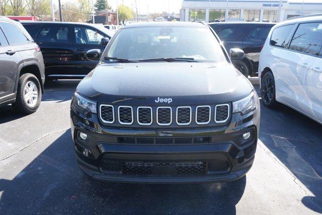 new 2024 Jeep Compass car, priced at $27,500