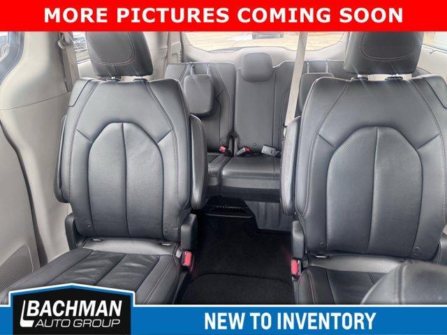 used 2018 Chrysler Pacifica car, priced at $10,500