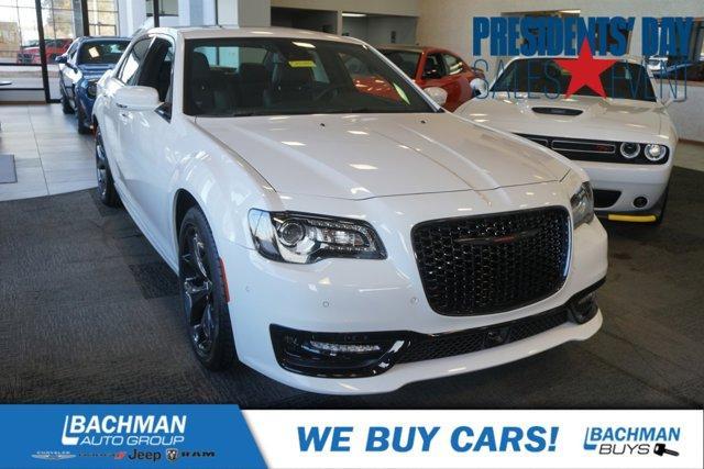 new 2023 Chrysler 300 car, priced at $42,999