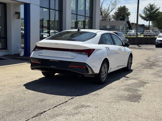 new 2025 Hyundai ELANTRA HEV car, priced at $25,661