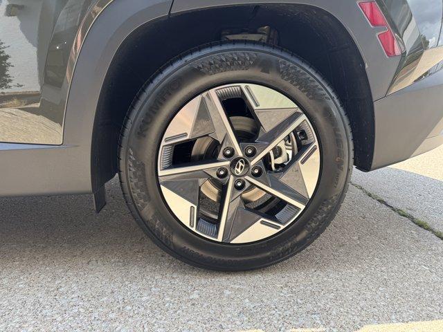 new 2025 Hyundai Tucson car, priced at $30,319