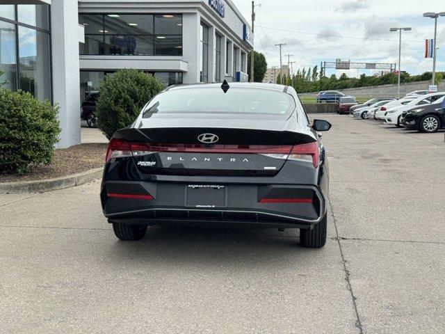 new 2025 Hyundai ELANTRA HEV car, priced at $25,200
