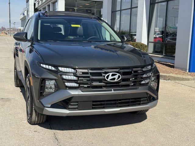 new 2025 Hyundai TUCSON Hybrid car, priced at $36,212