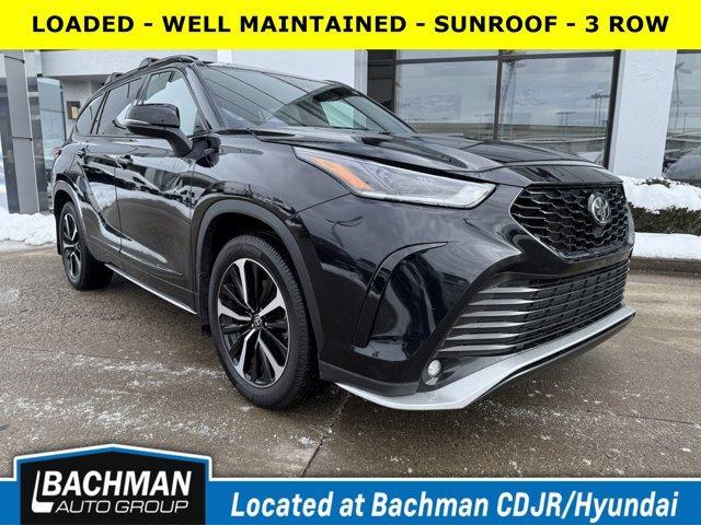 used 2021 Toyota Highlander car, priced at $29,500