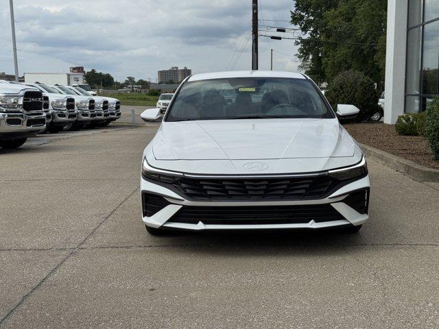 new 2025 Hyundai Elantra car, priced at $21,127