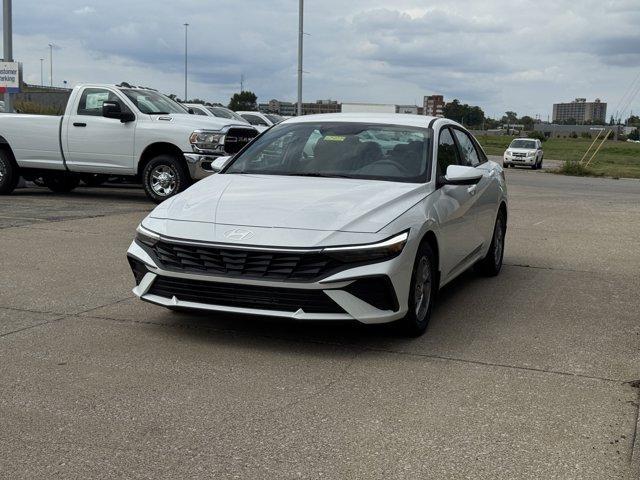 new 2025 Hyundai Elantra car, priced at $21,127