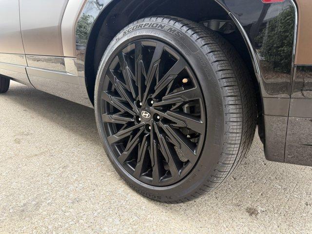 used 2024 Hyundai Santa Fe car, priced at $40,500