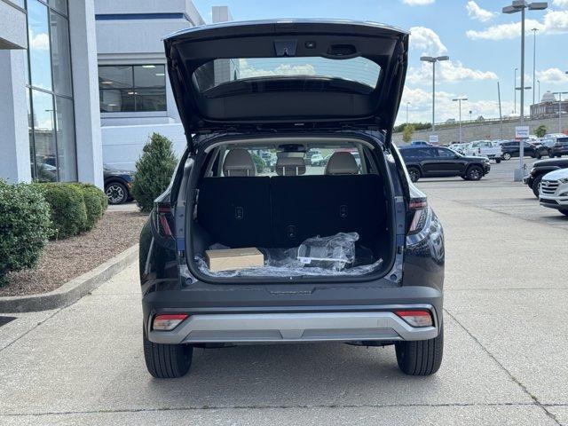 new 2025 Hyundai TUCSON Hybrid car, priced at $33,903