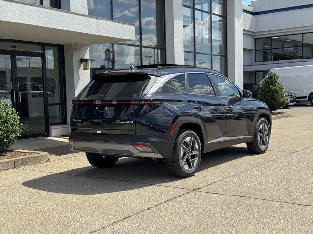 new 2025 Hyundai TUCSON Hybrid car, priced at $33,903