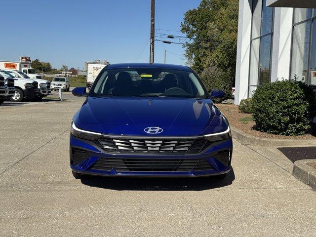new 2025 Hyundai Elantra car, priced at $20,106