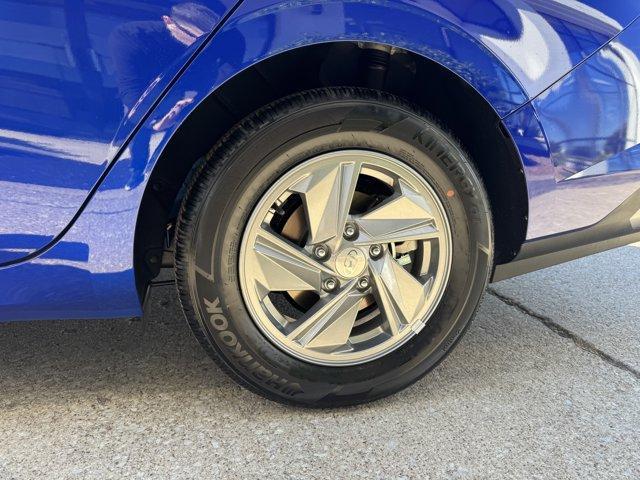 new 2025 Hyundai Elantra car, priced at $20,106