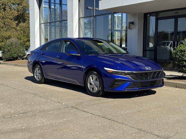 new 2025 Hyundai Elantra car, priced at $20,106