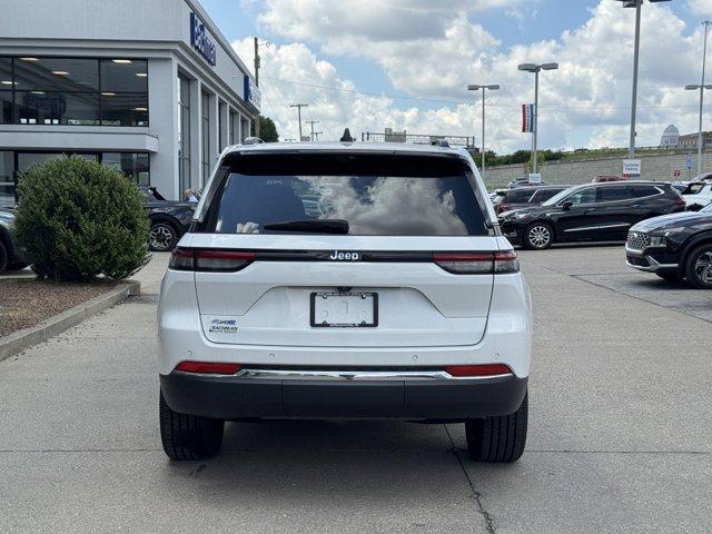 new 2024 Jeep Grand Cherokee 4xe car, priced at $46,000