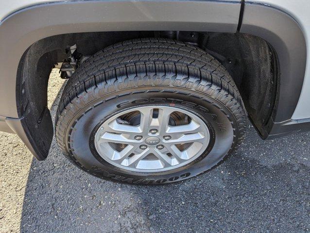 new 2024 Jeep Grand Cherokee car, priced at $40,600