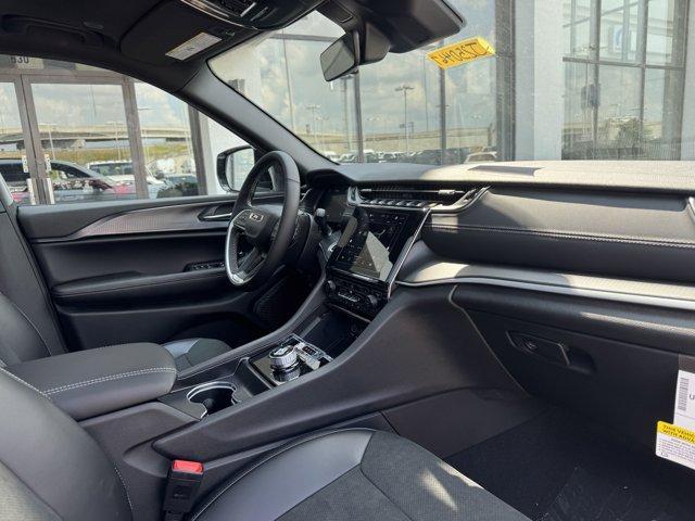 new 2025 Jeep Grand Cherokee L car, priced at $57,842